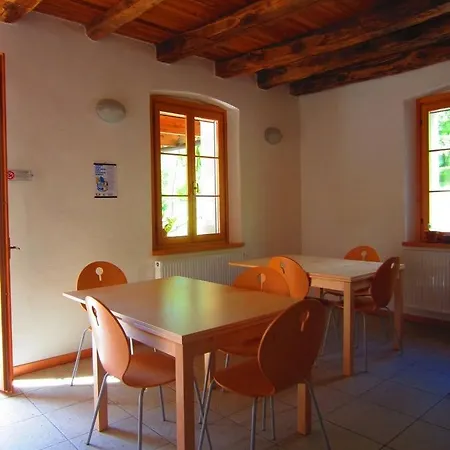 Auberge de jeunesse Altanon - Dolomiti Bellunesi *
